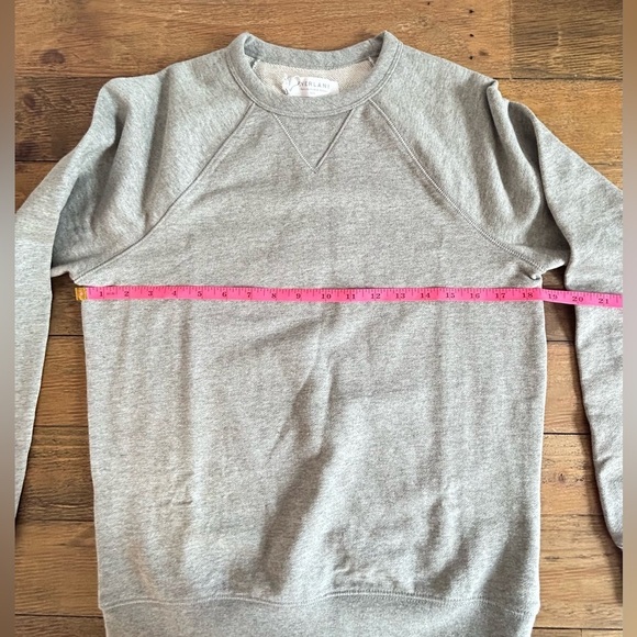 EVERLANE The Classic French Terry Crew in Gray Closet Staple Oversized Sz XXS - Picture 9 of 12